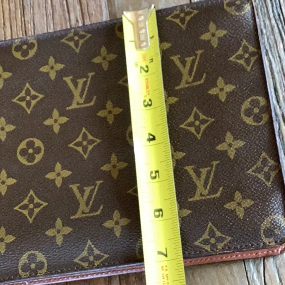 Louis Vuitton vintage monogram pochette homme clutch AUTHENTIC‎